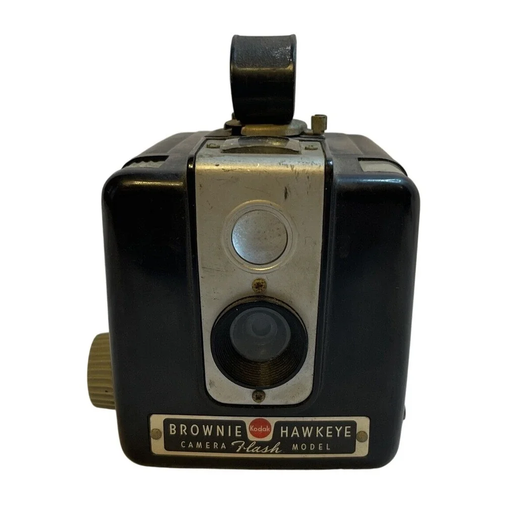 Vintage Kodak Brownie Hawkeye Flash Model Box Camera‎ Black Bakelite 620 Film